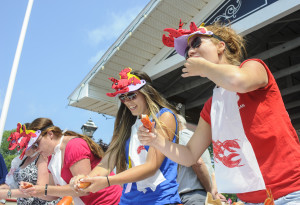 LobsterFestival_- Lobster Eating Contest 012